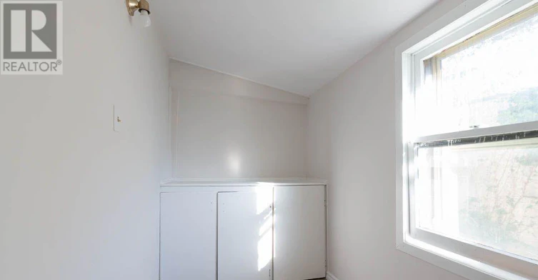 389 Glendale Avenue, St. Catharines, ON, L2T 1C3 - 11