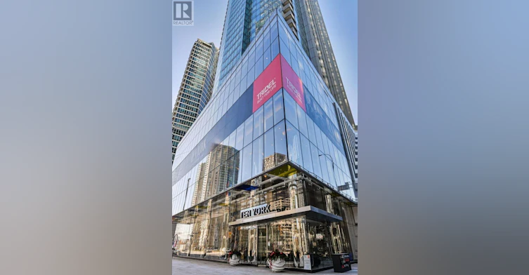 2707-10 York Street, Toronto, ON, M5J 2Z2