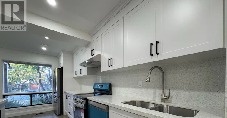 4082 Pheasant Run, Mississauga, ON, L5L 2C1 - 4