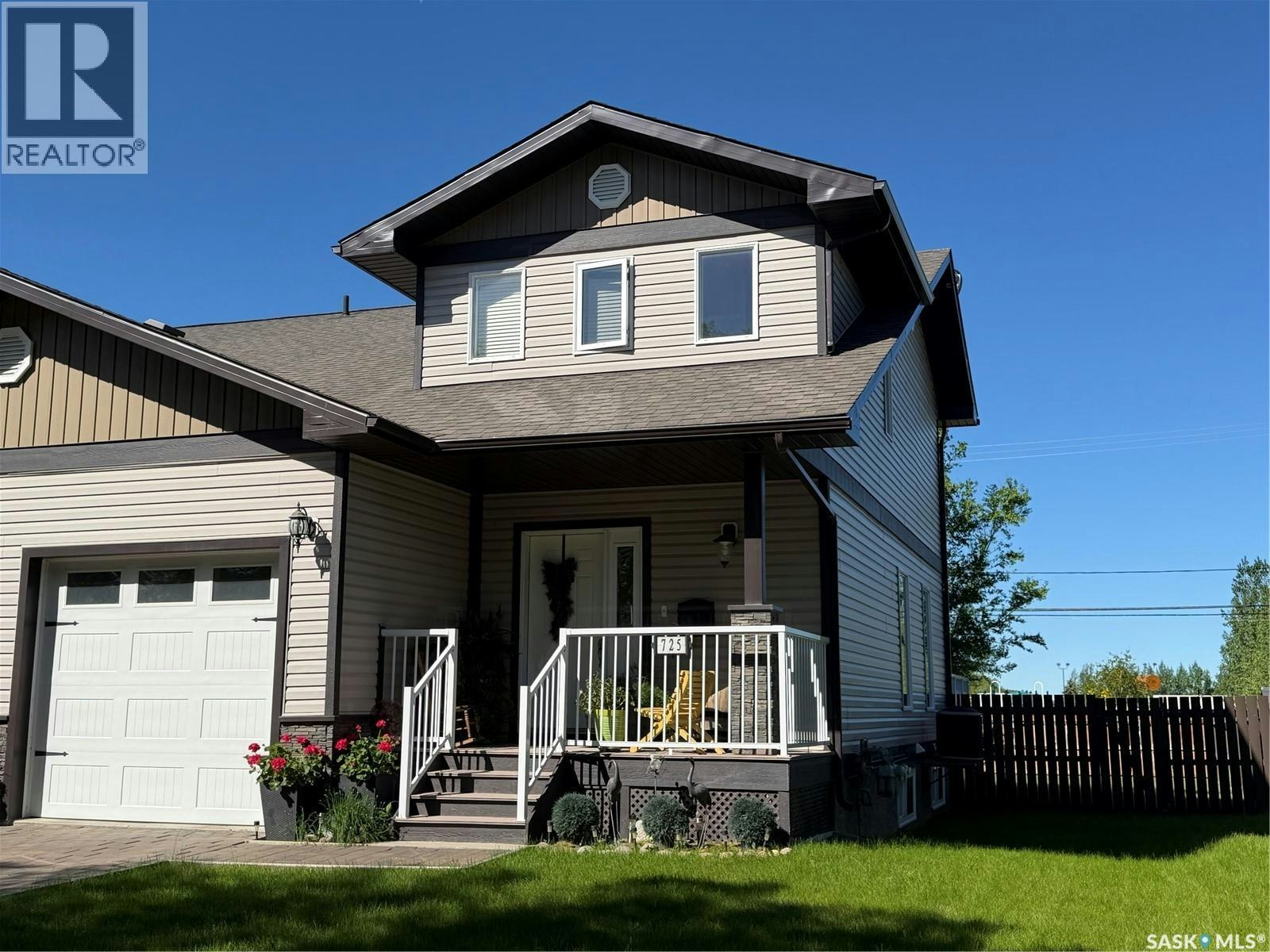 725 Centre Street, Shaunavon, SK, S0N 2M0