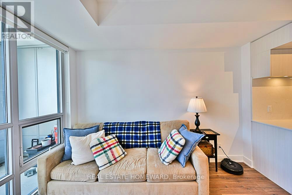 610-38 Cameron Street, Toronto, ON, M5T 0C3 - 4