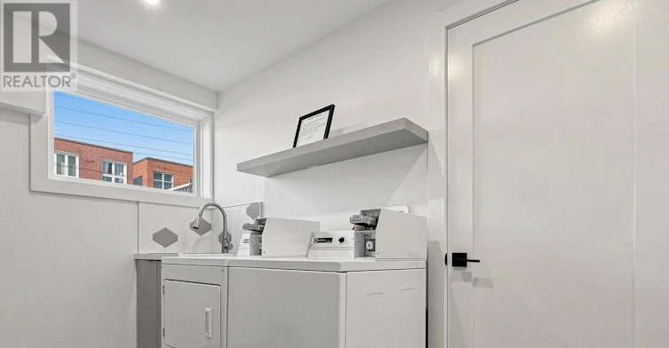BASEMENT-45 Croham Road, Toronto, ON, M6E 4X9 - 13