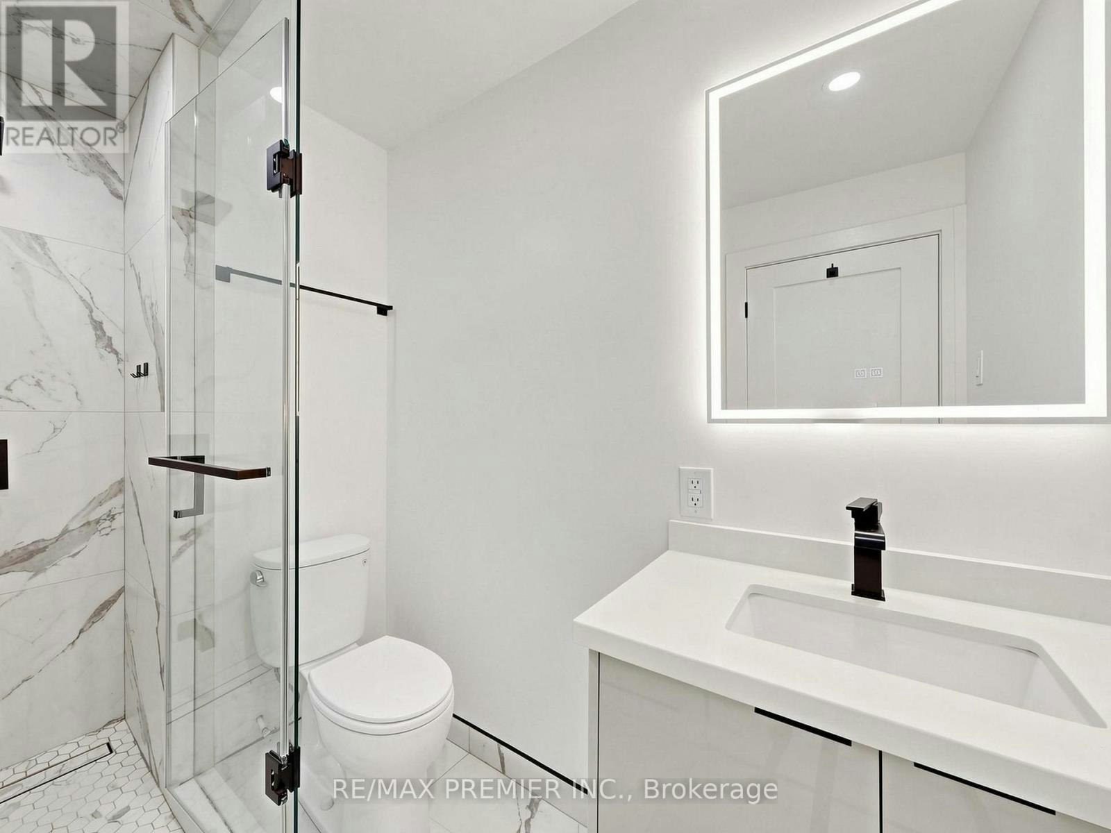 BASEMENT-45 Croham Road, Toronto, ON, M6E 4X9 - 11