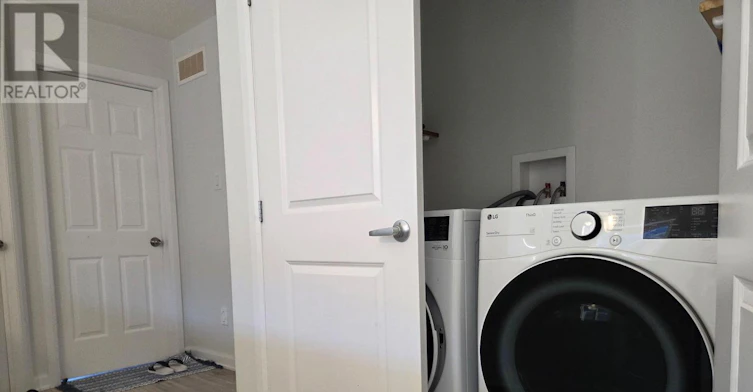 571 Lilith Street, Ottawa, ON, K2J 6Z5 - 8