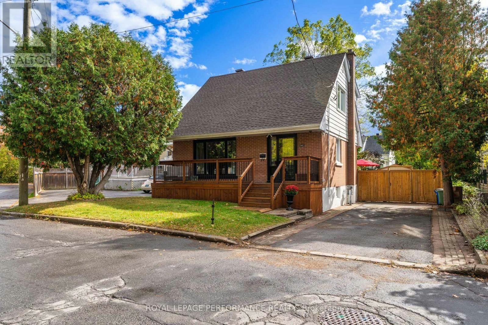 340 St Denis Street, Ottawa, ON, K1L 5J2