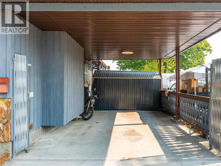5503 South Vernon Court, Vernon, BC, V1T 8N6 - 20
