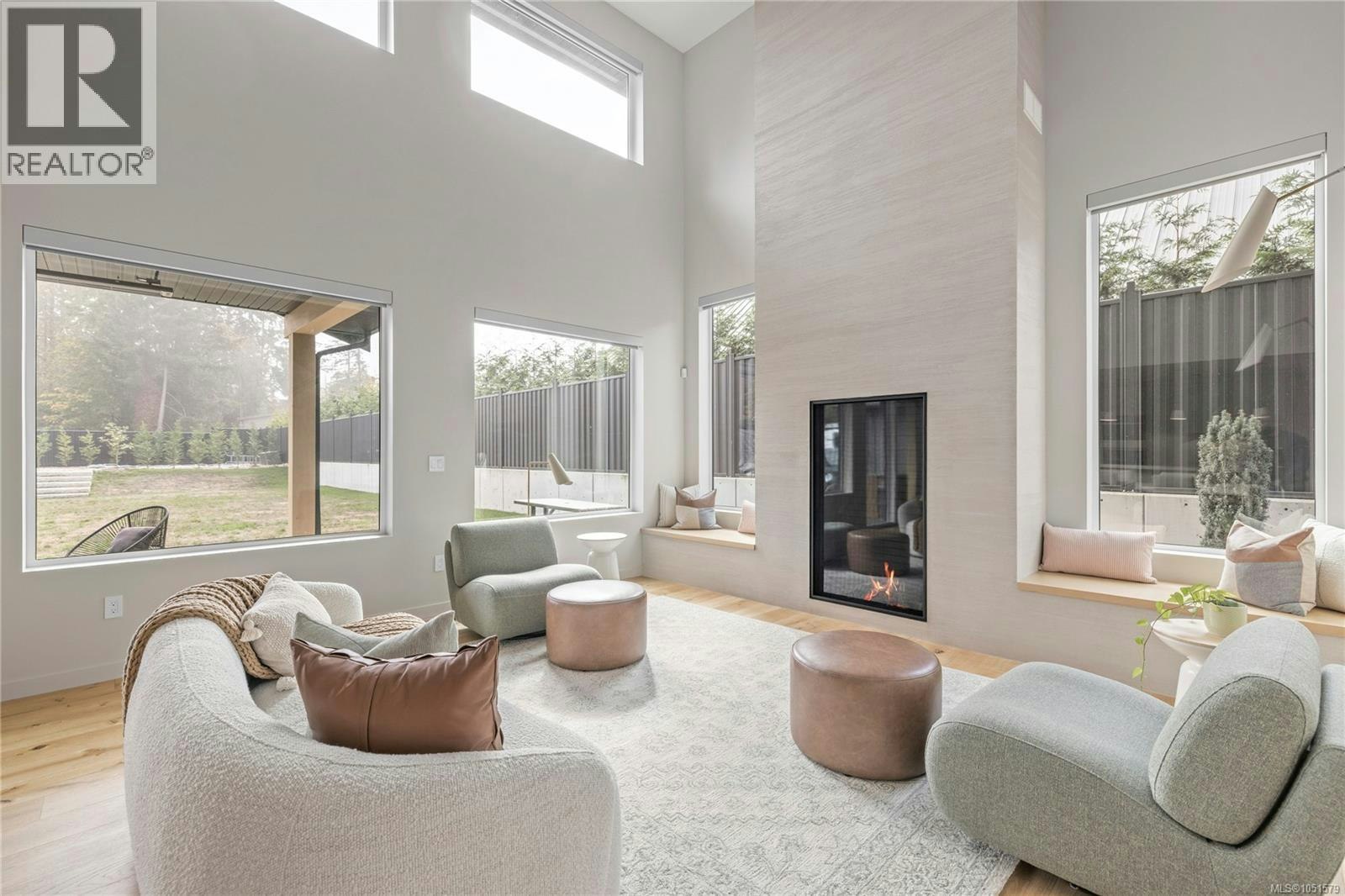 7393 Sunbury Road - 2