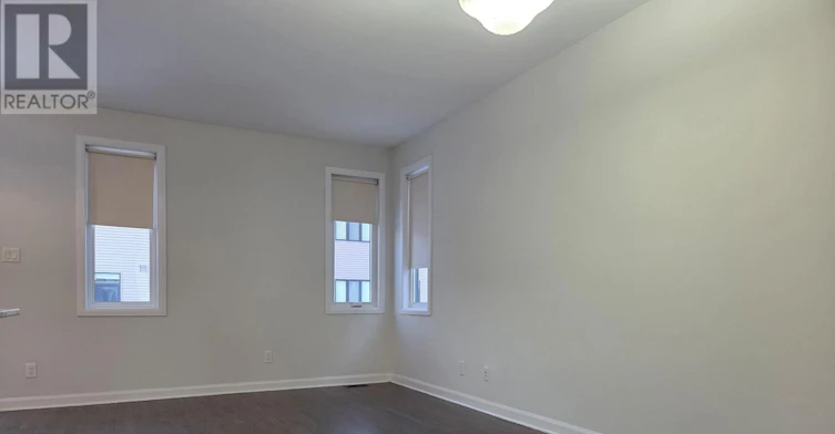 105 Natare Place, Ottawa, ON, K2T 0P3 - 5