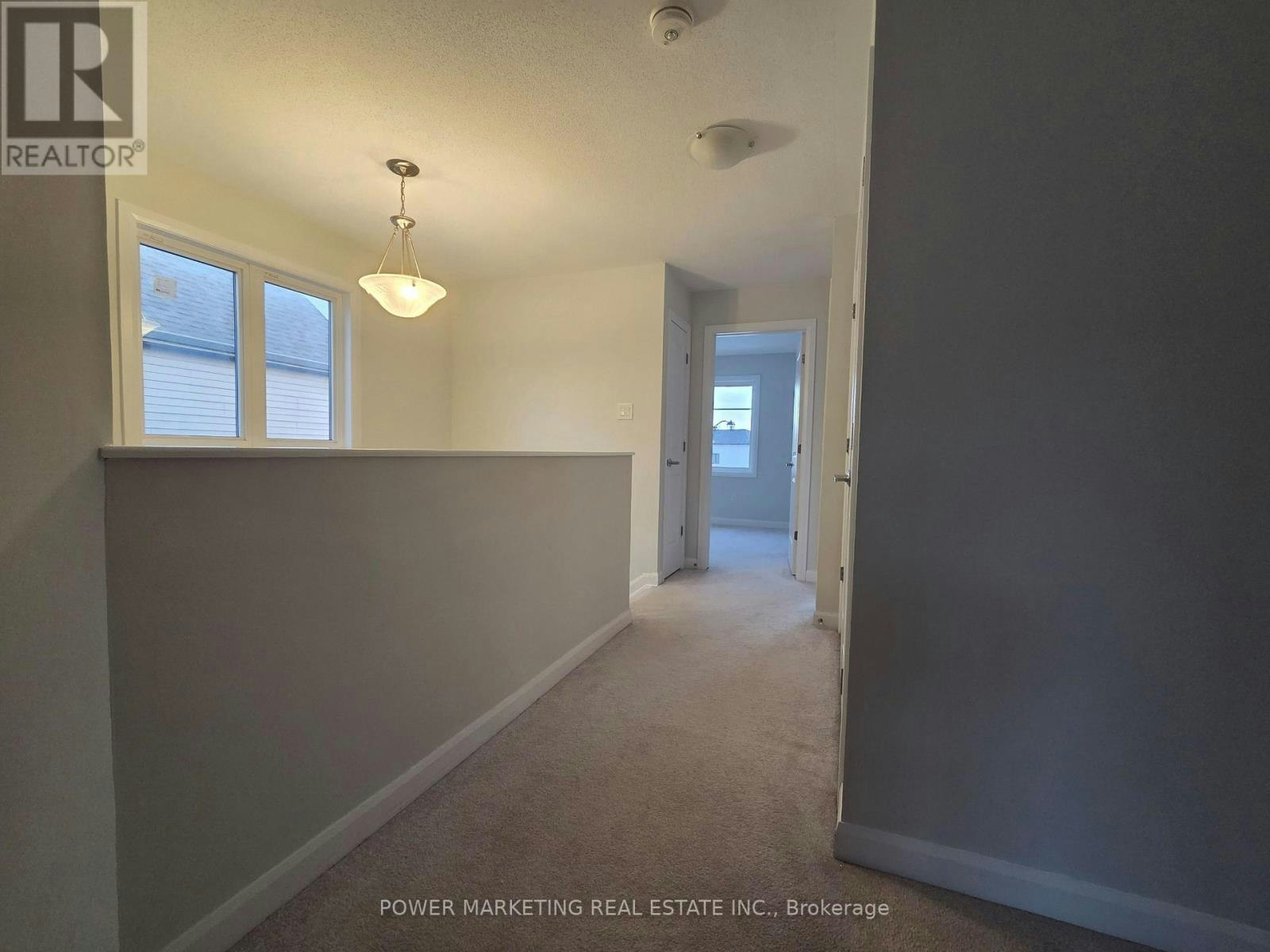 105 Natare Place, Ottawa, ON, K2T 0P3 - 11