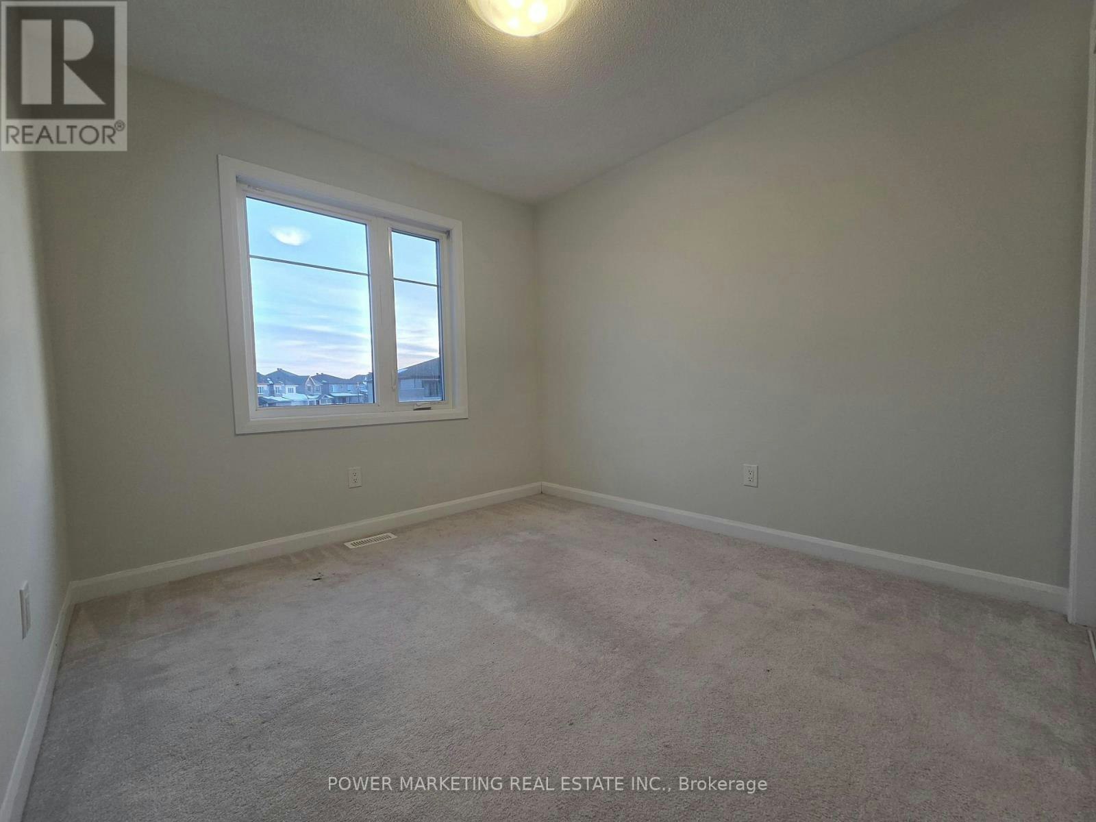105 Natare Place, Ottawa, ON, K2T 0P3 - 13