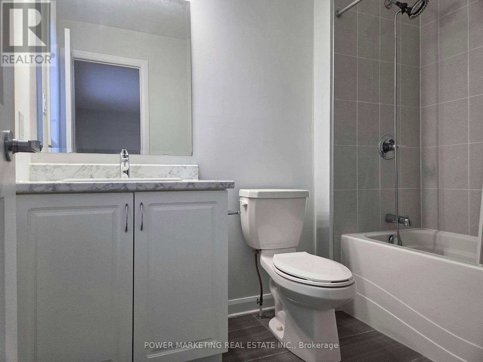 105 Natare Place, Ottawa, ON, K2T 0P3 - 8
