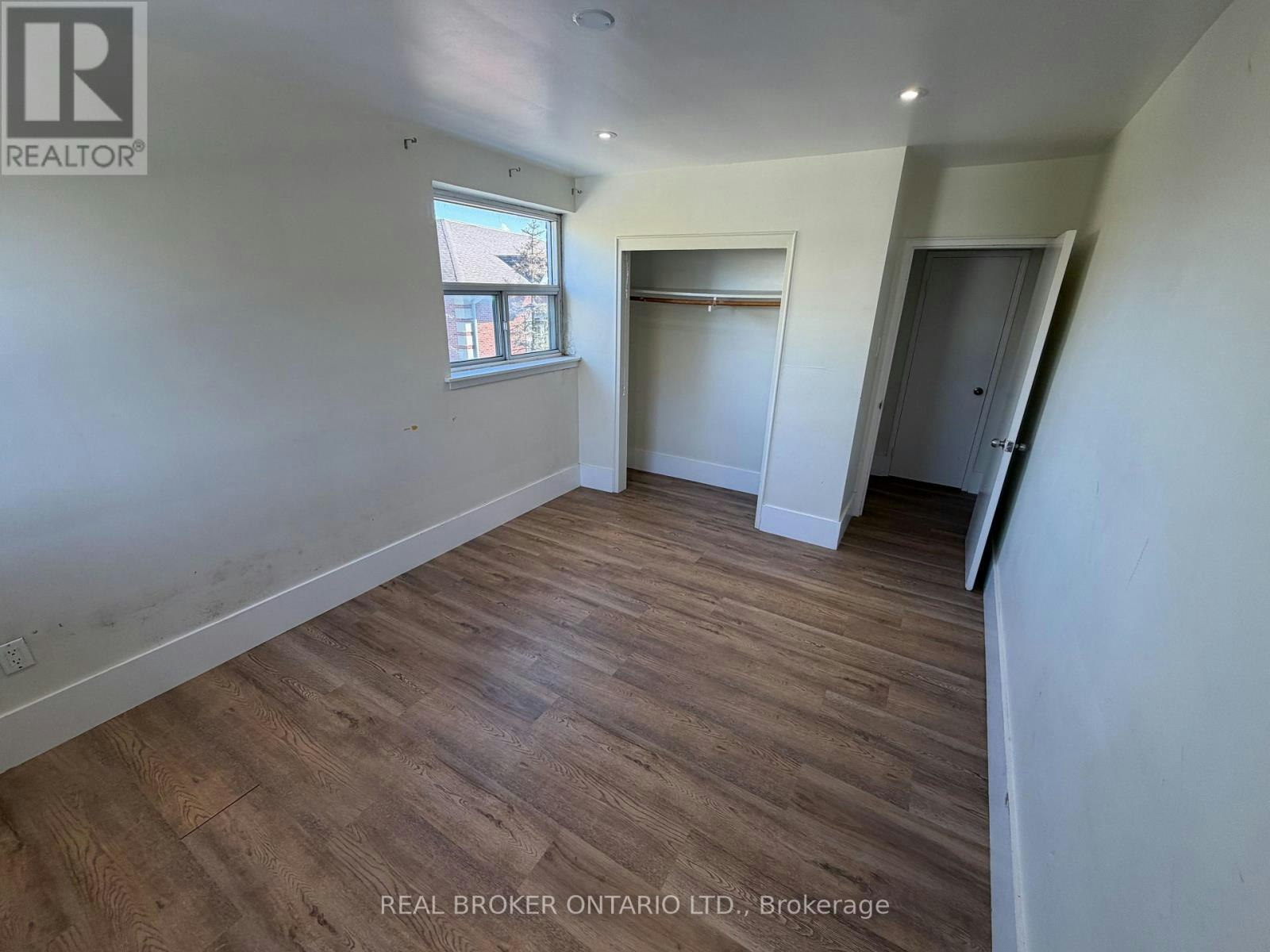 202-50 Benson Avenue, Richmond Hill, ON, L4C 4E6 - 6