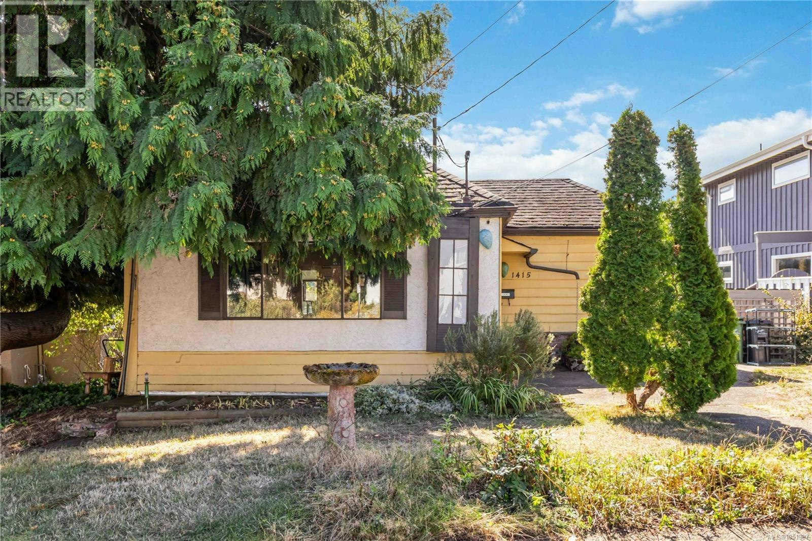 1415 Lang Street, Victoria, BC, V8T 2S6