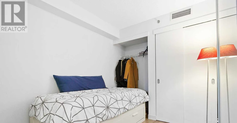 430-21 Nelson Street, Toronto, ON, M5V 3H9 - 12