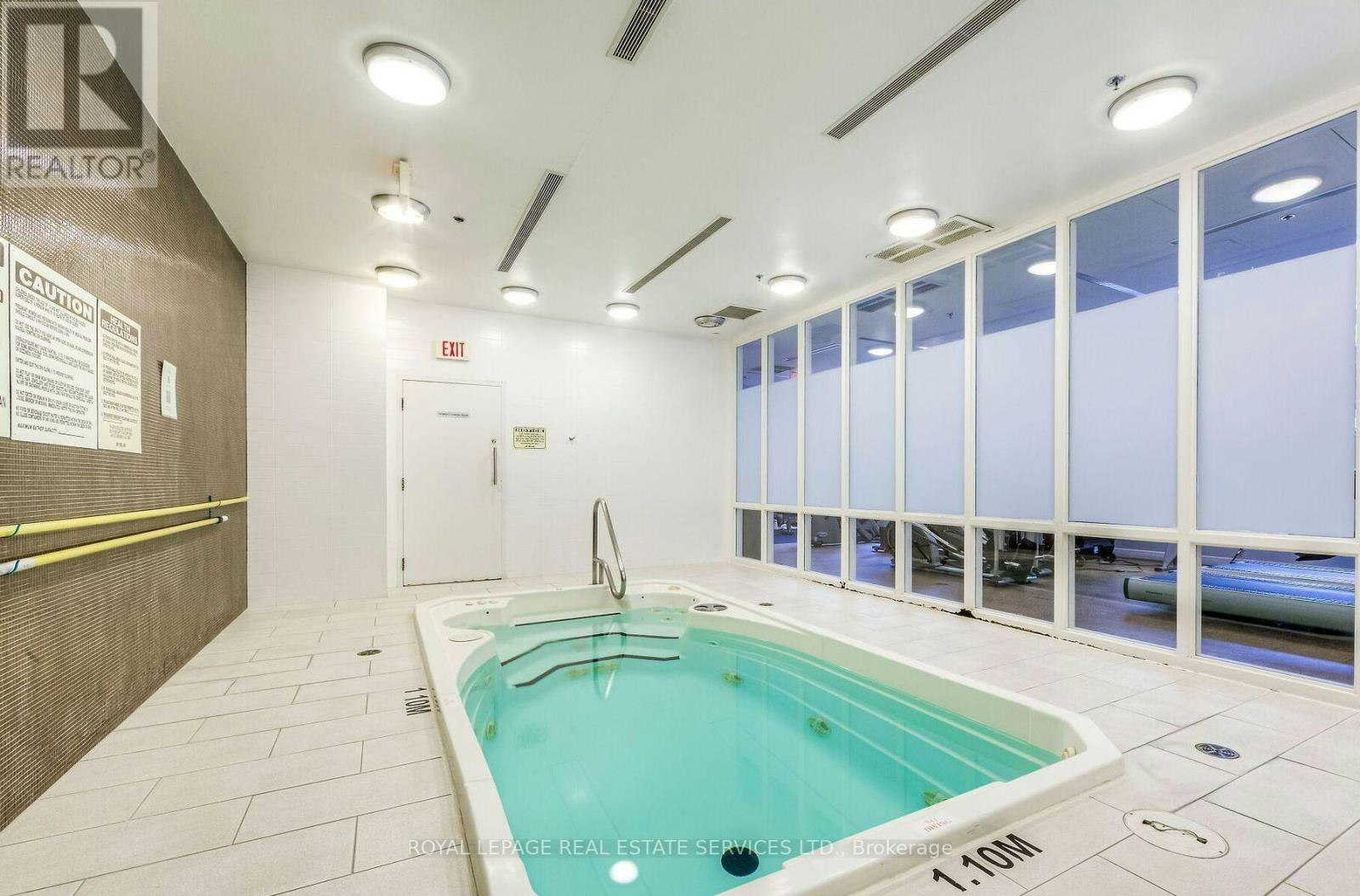 430-21 Nelson Street, Toronto, ON, M5V 3H9 - 16