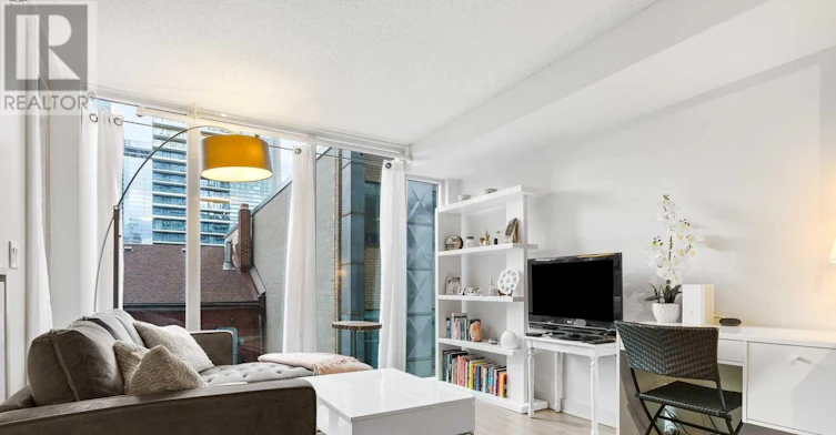 430-21 Nelson Street, Toronto, ON, M5V 3H9 - 6