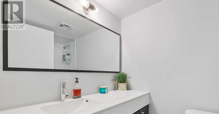 430-21 Nelson Street, Toronto, ON, M5V 3H9 - 13