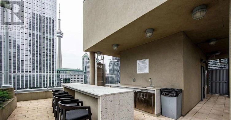 430-21 Nelson Street, Toronto, ON, M5V 3H9 - 21