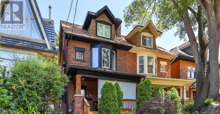 REAR-95 Parkside Drive, Toronto, ON, M6R 2Y8