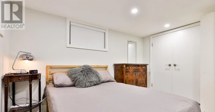 REAR-95 Parkside Drive, Toronto, ON, M6R 2Y8 - 21