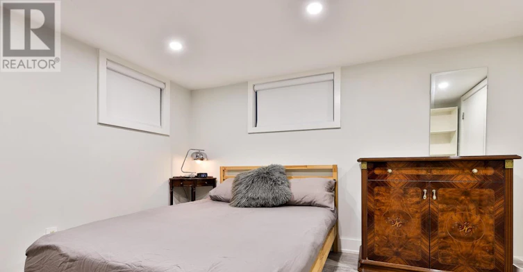 REAR-95 Parkside Drive, Toronto, ON, M6R 2Y8 - 17