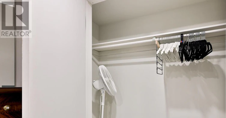 REAR-95 Parkside Drive, Toronto, ON, M6R 2Y8 - 24