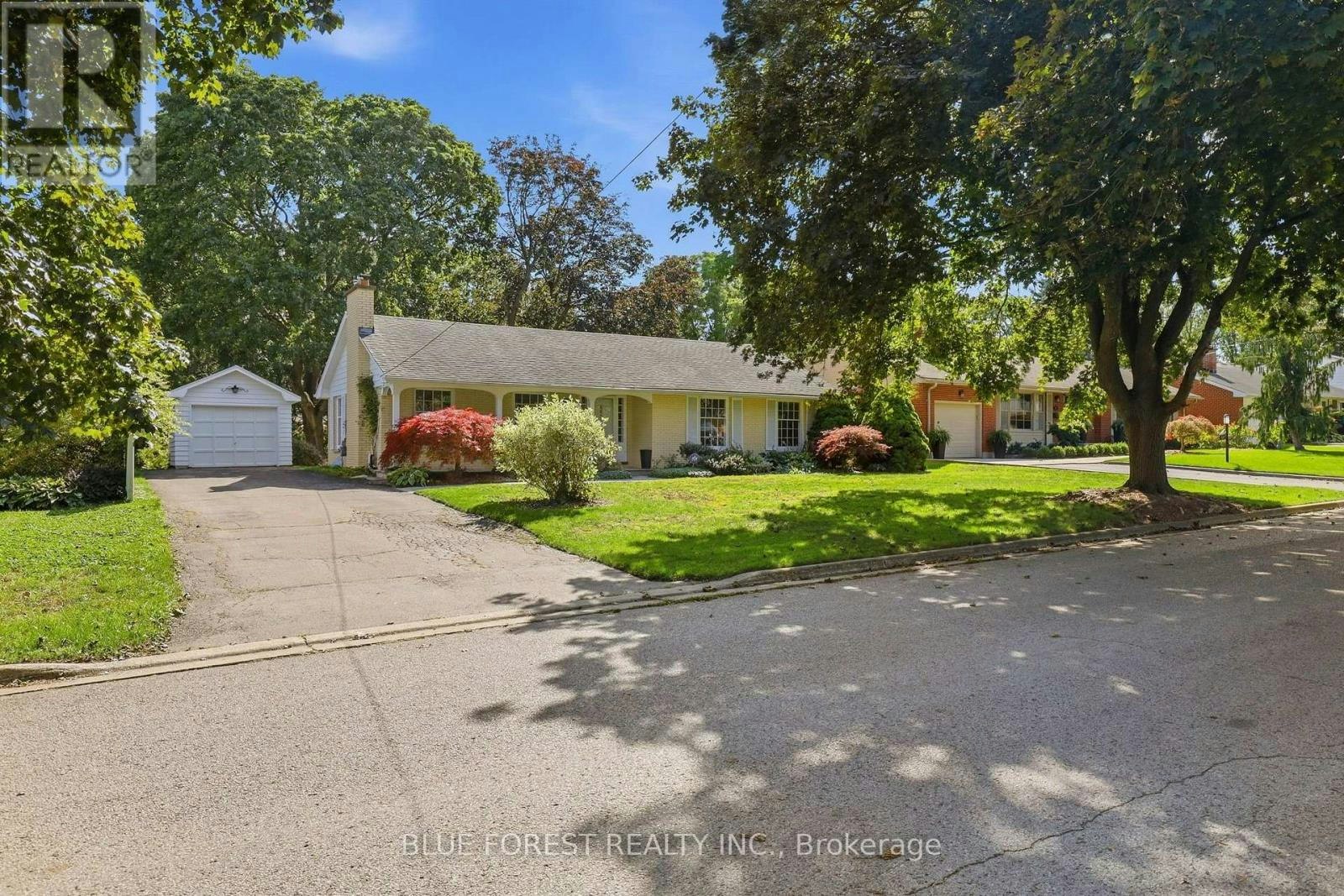 465 Averill Crescent, London, ON, N6C 2R8