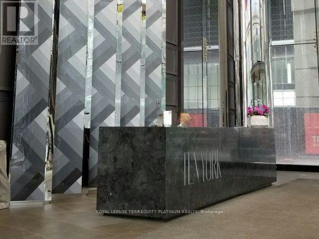 3212-10 York Street, Toronto, ON, M5J 0E1 - 18