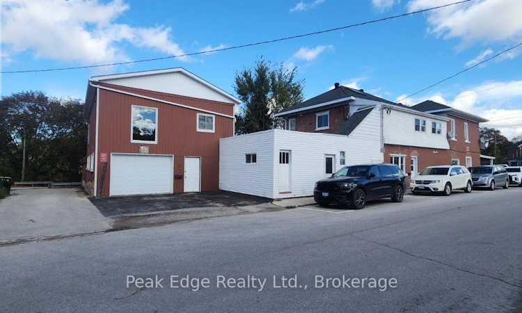 20-22 2nd Street SE