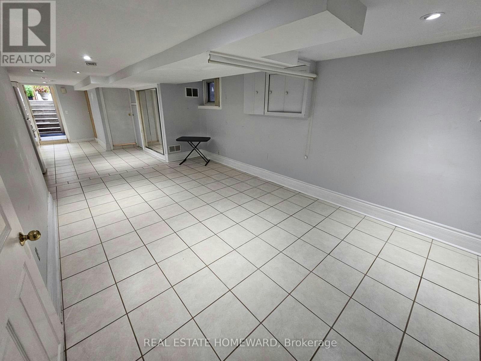 LOWER LEVEL-19 Keystone Avenue, Toronto, ON, M4C 1G9 - 15