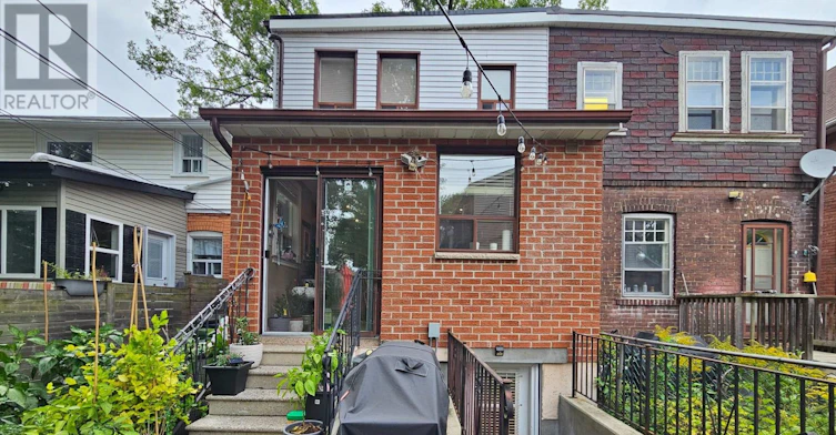 LOWER LEVEL-19 Keystone Avenue, Toronto, ON, M4C 1G9 - 2