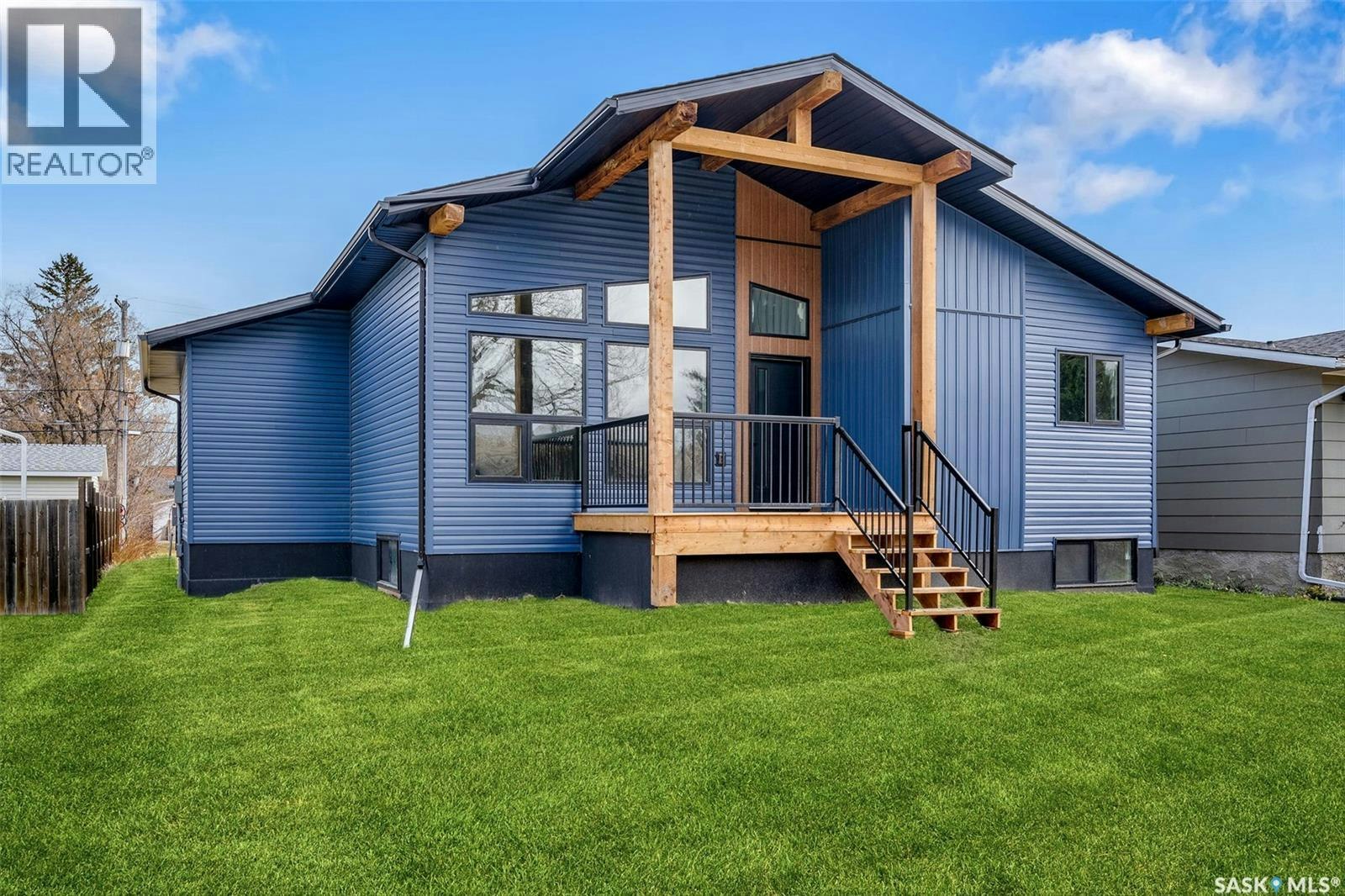 624 11th Street, Humboldt, SK, S0K 2A0