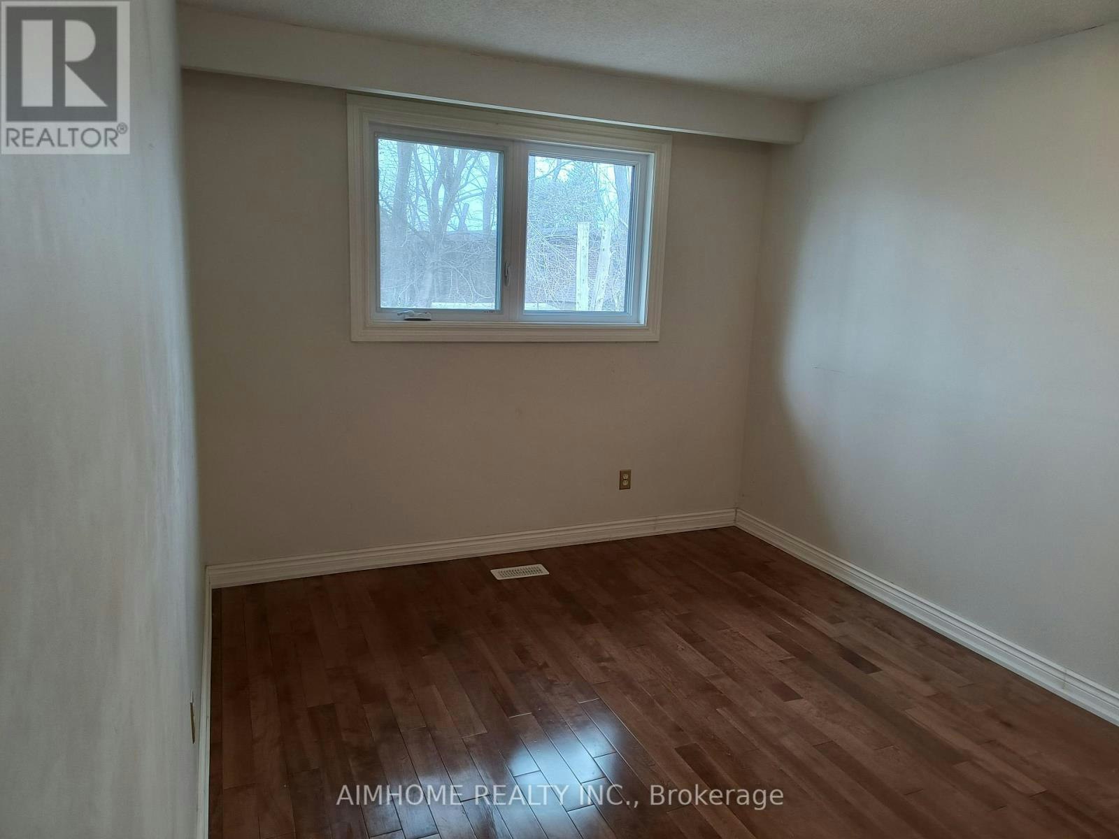 68 Mentor Boulevard, Toronto, ON, M2H 2N1 - 8