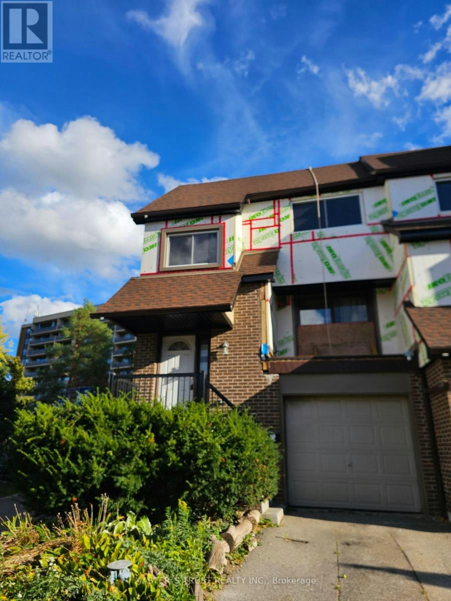 64-6780 Formentera Avenue, Mississauga, ON, L5N 2L1