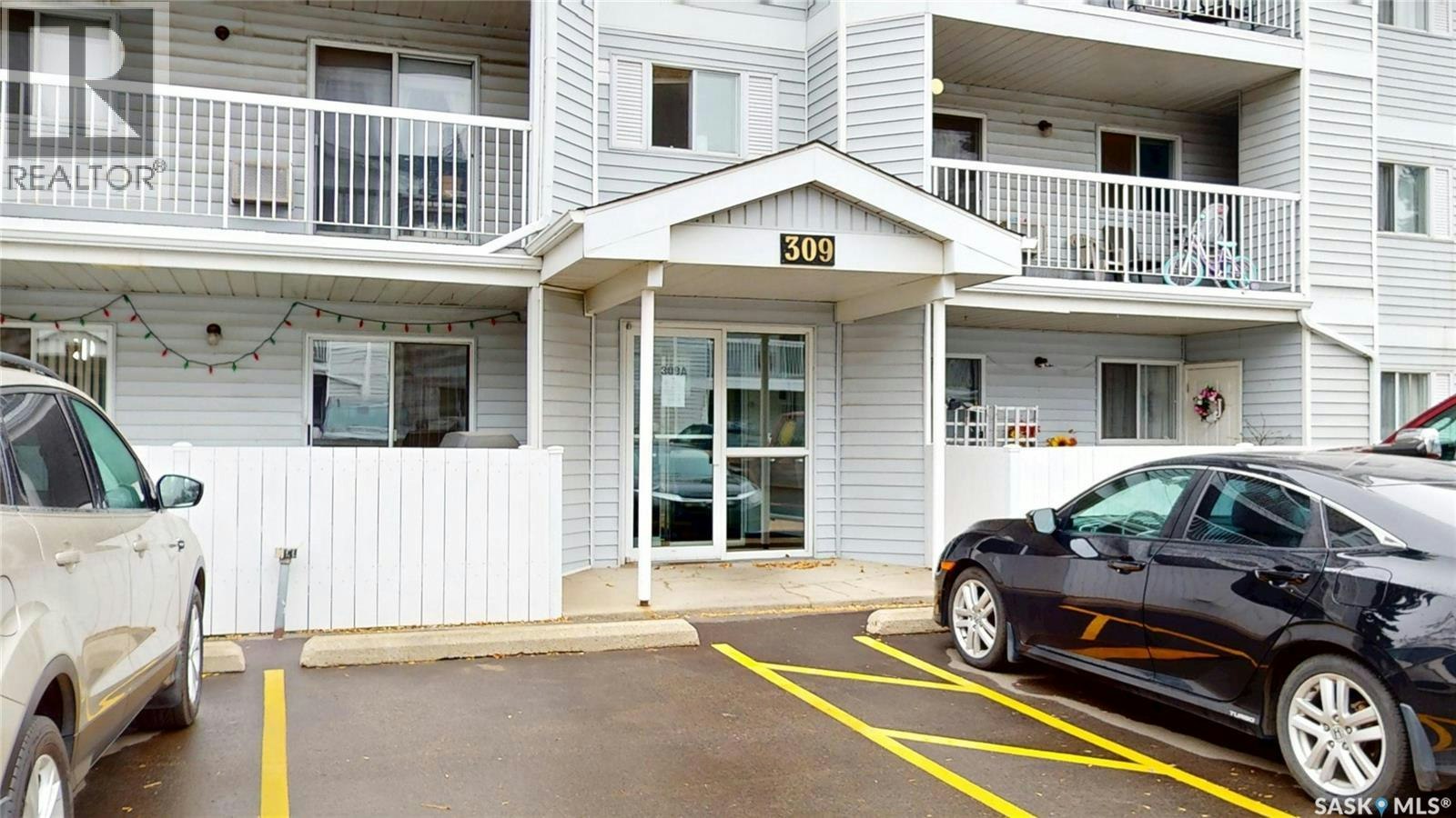 103 309a Cree Crescent, Saskatoon, SK, S7K 7Y3