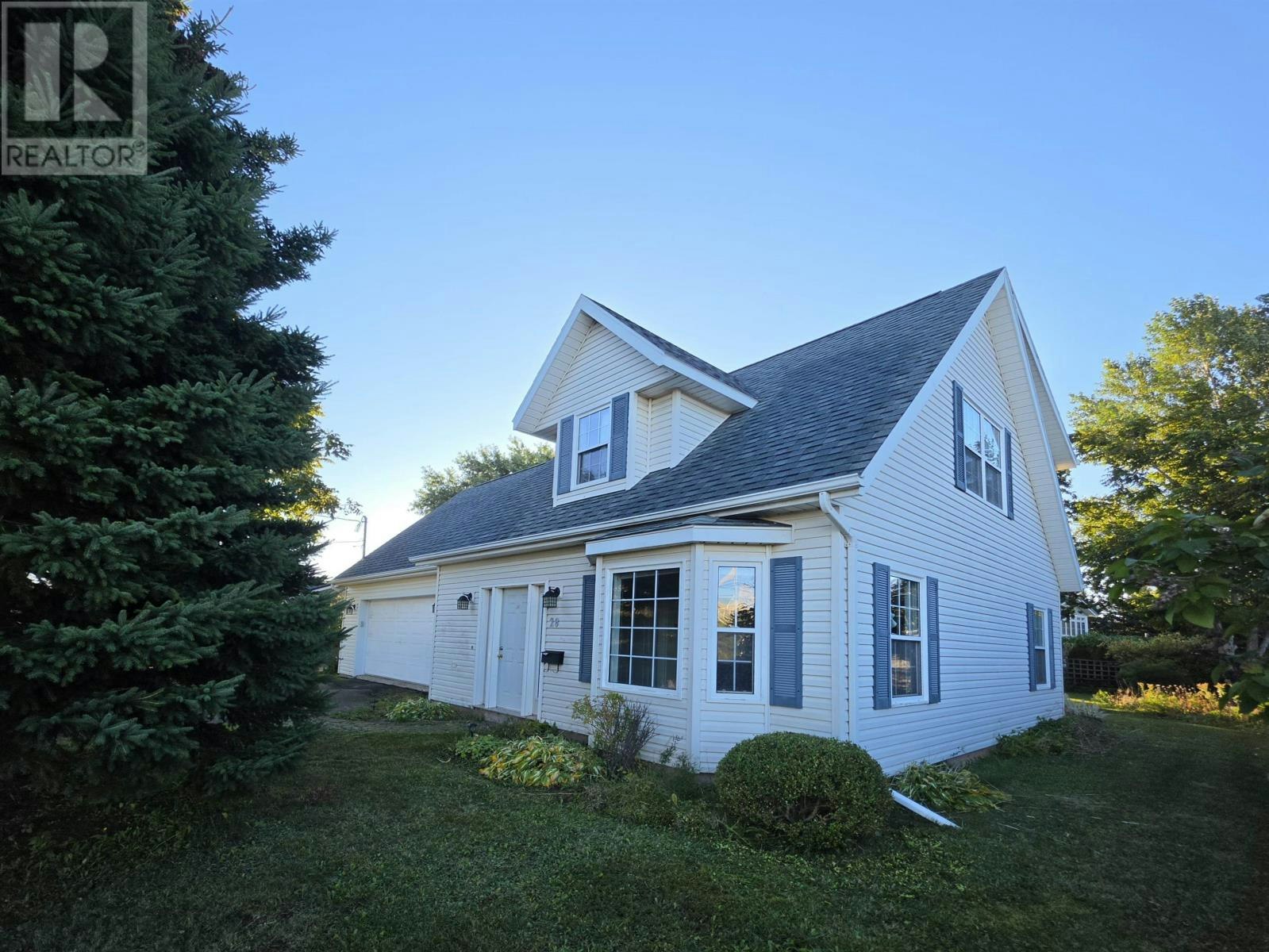 28 Arcona Drive, Charlottetown, PE, C1A 8C9