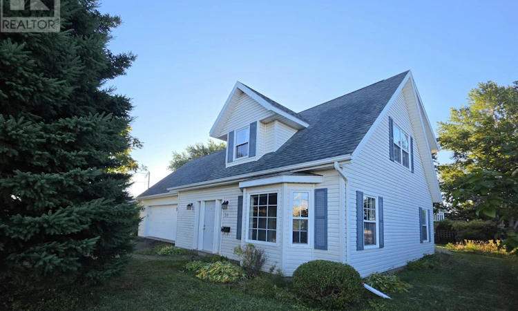 28 Arcona Drive