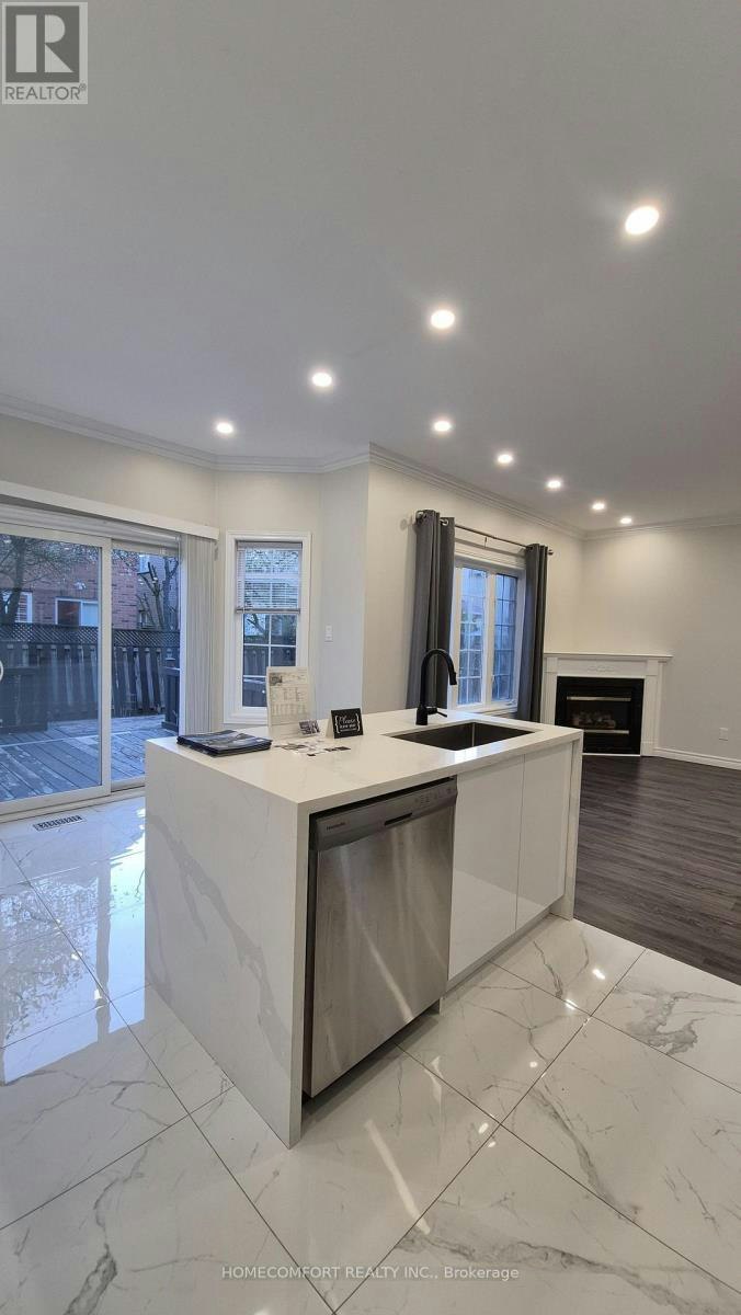 4 Caymus Street, Richmond Hill, ON, L4B 4G4 - 7