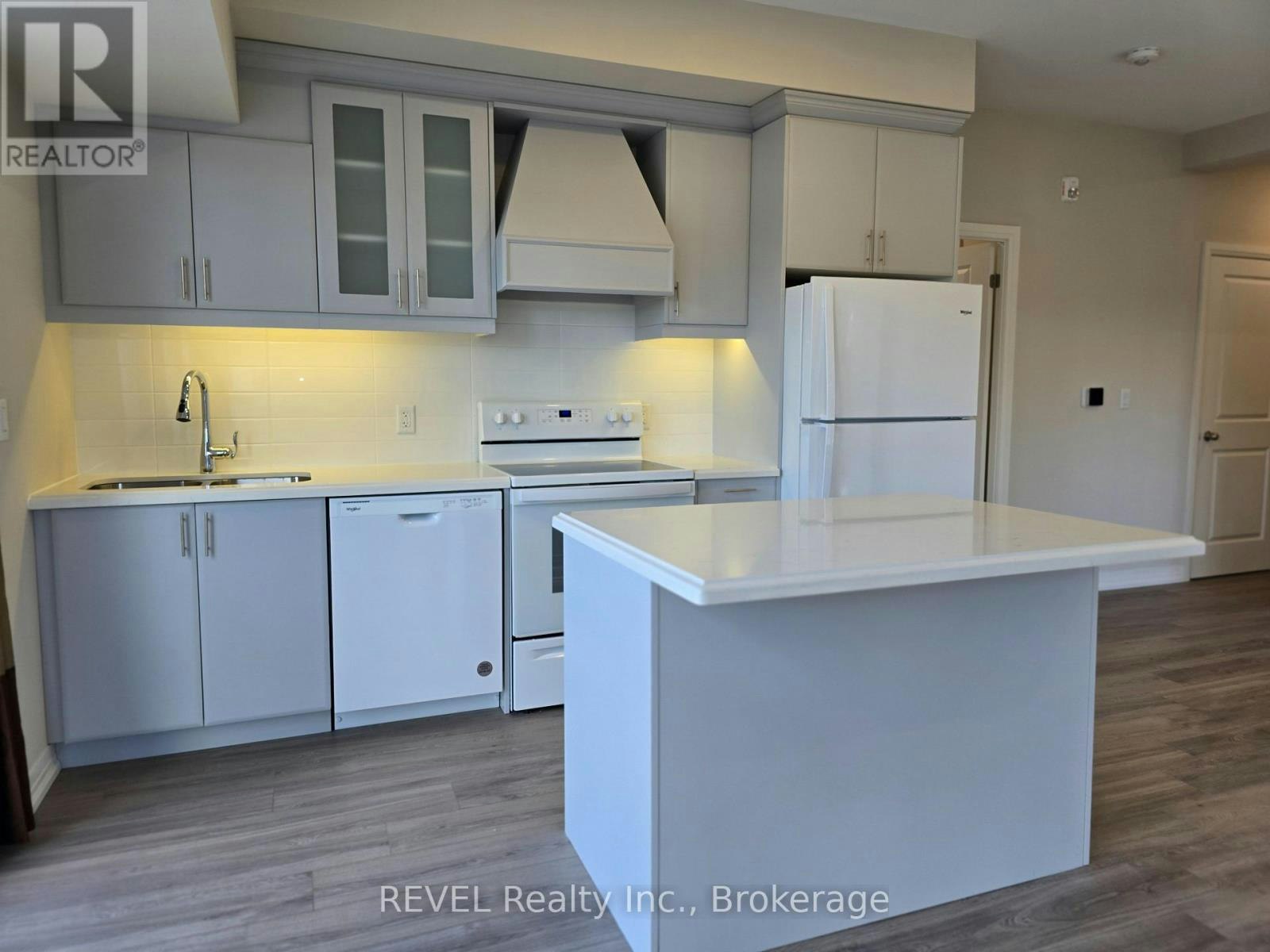 140-50 Herrick Avenue, St. Catharines, ON, L2P 0G3 - 5