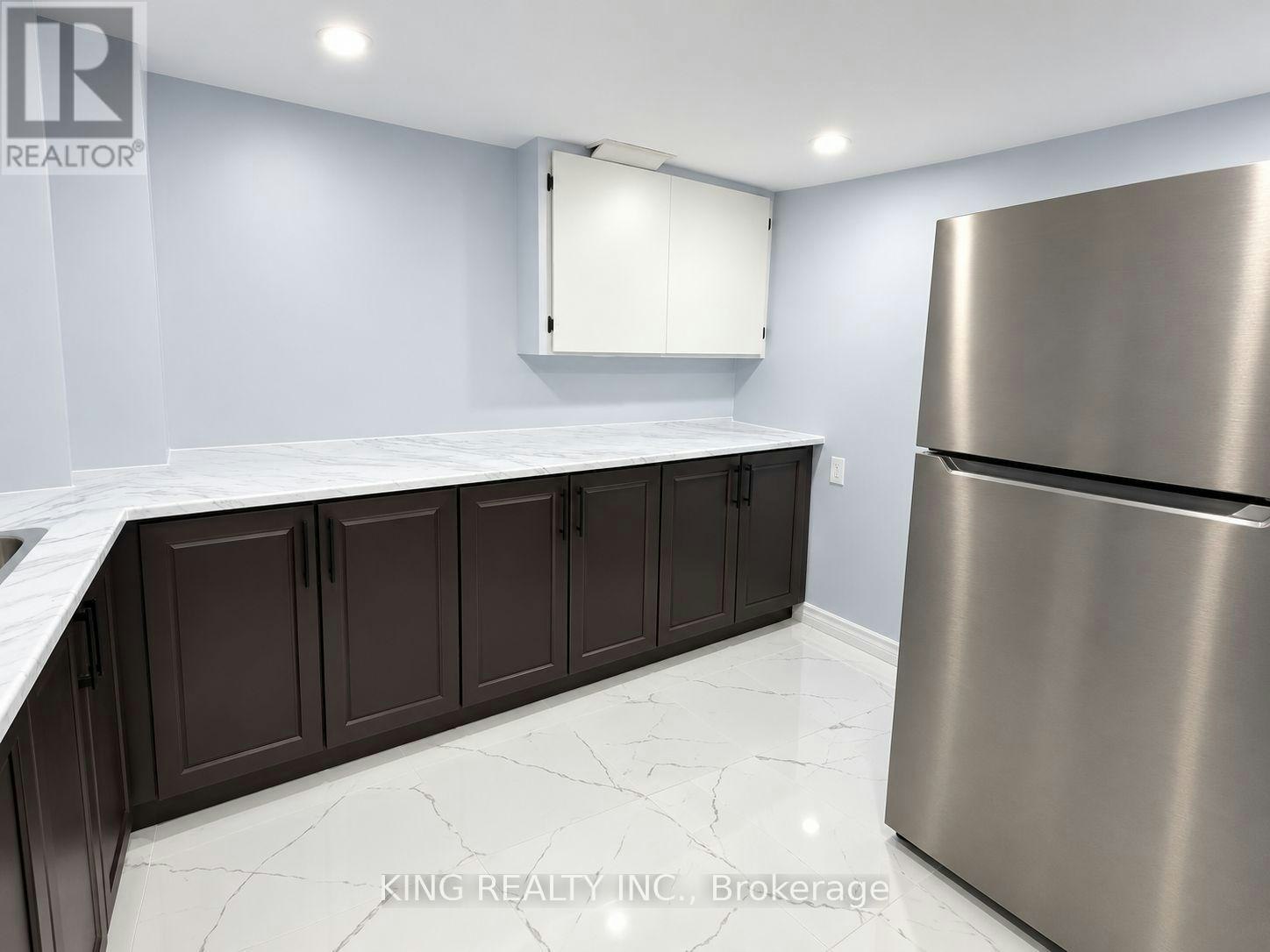 6 Genevive Crescent, London, ON, N5Y 4A8 - 18