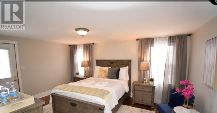 FRONT-79 Johnson Street, Niagara-on-the-Lake, ON, L0S 1J0 - 21