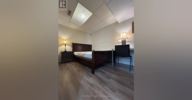 ONE Master Bedroom Bsmt 3 Butterfield Dr Drive, Toronto, ON, M3A 2L9 - 3