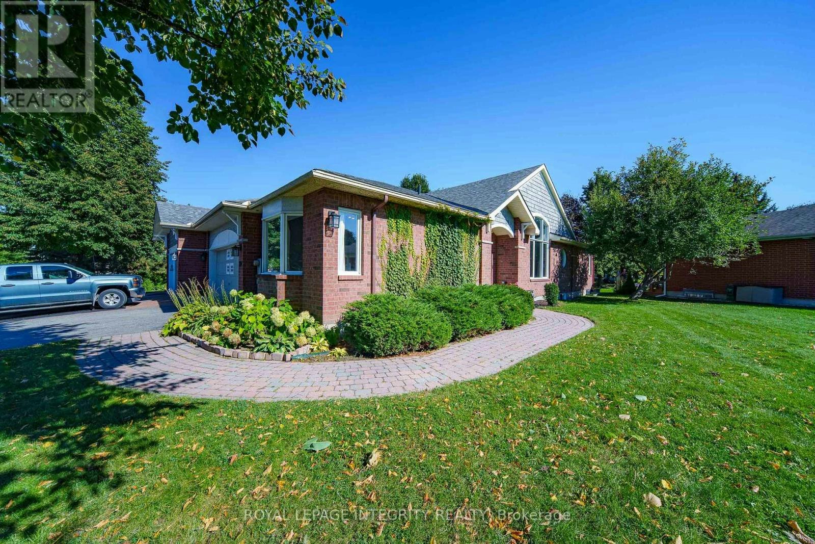 804 Hot Springs Way, Ottawa, ON, K1V 1R9