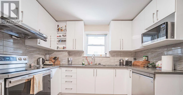 65 Spadina Road, Toronto, ON, M5R 2T1 - 6