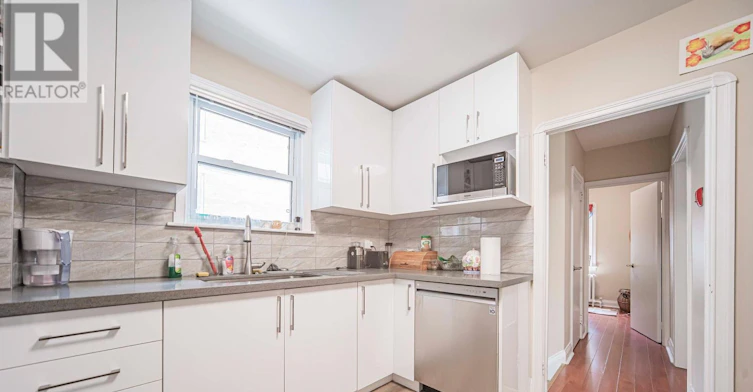 65 Spadina Road, Toronto, ON, M5R 2T1 - 7