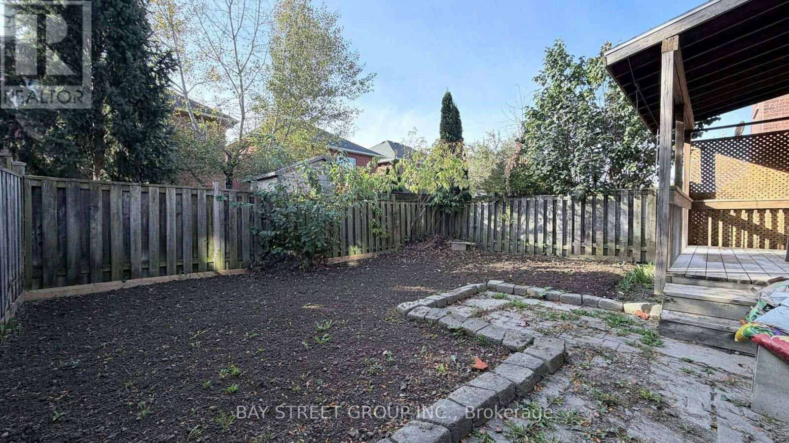76 Sawmill Valley Drive, Newmarket, ON, L3X 2S3 - 18
