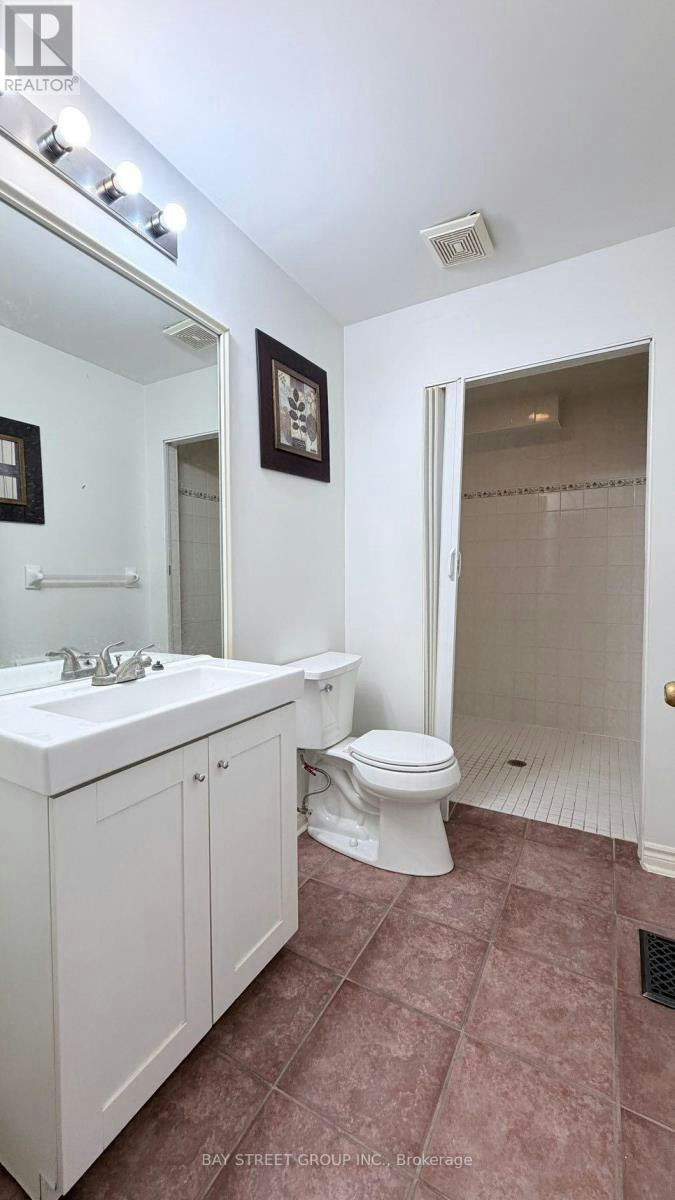 76 Sawmill Valley Drive, Newmarket, ON, L3X 2S3 - 10