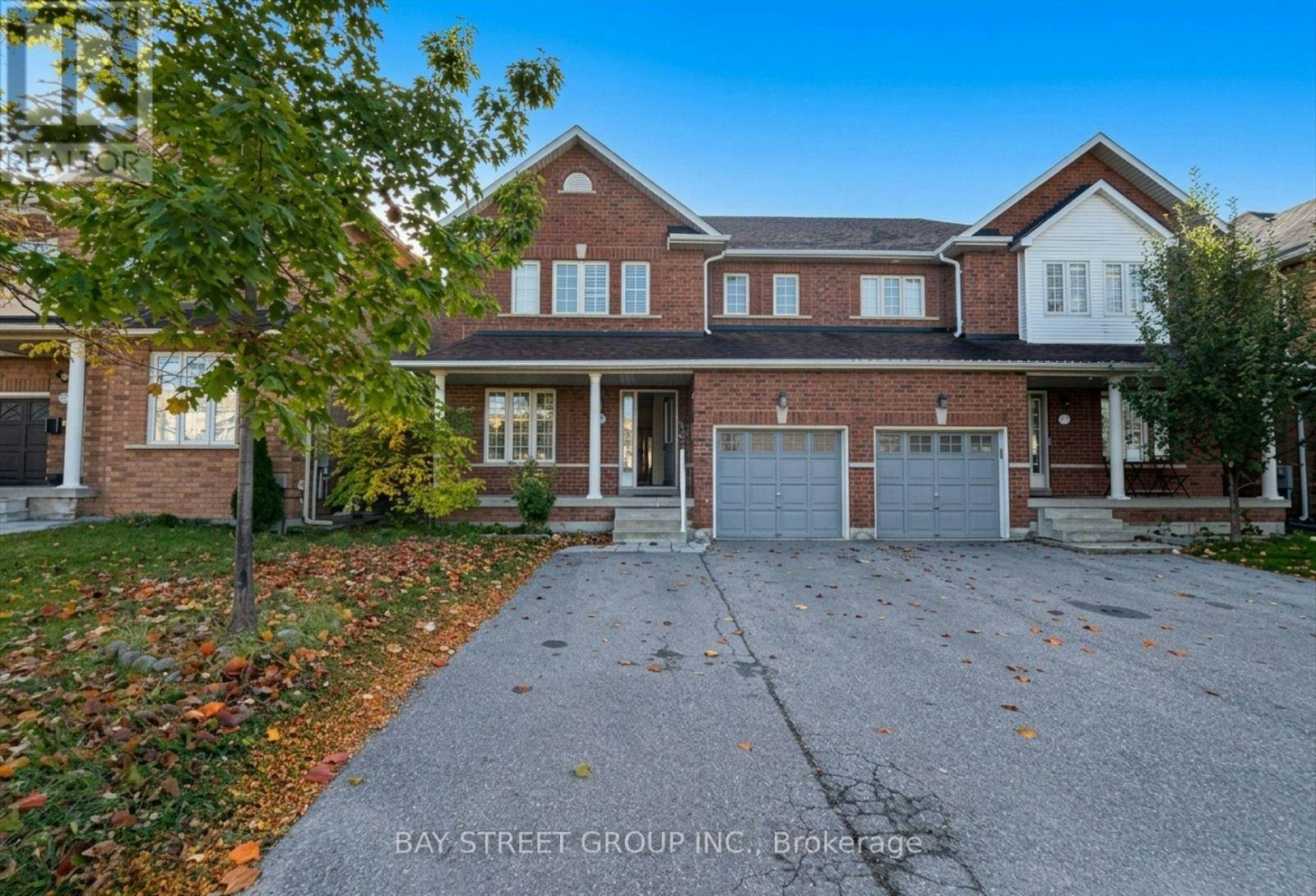 76 Sawmill Valley Drive, Newmarket, ON, L3X 2S3