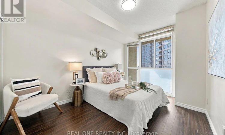 1611-225 Webb Drive