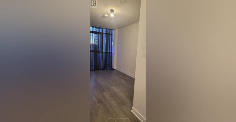 207-225 Village Green Square, Toronto, ON, M1S 0N4